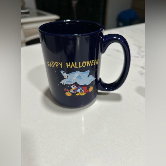 Halloween Disney Donald Witch Coffee Cup Mug - Picture 1 of 4